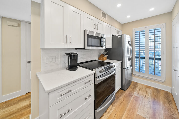 Condo in Miramar Beach, US