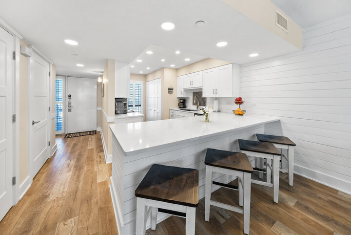 Condo in Miramar Beach, US