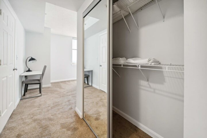 Apartment in Arlington, US