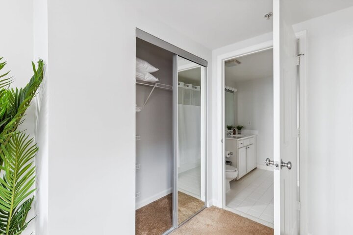 Apartment in Arlington, US