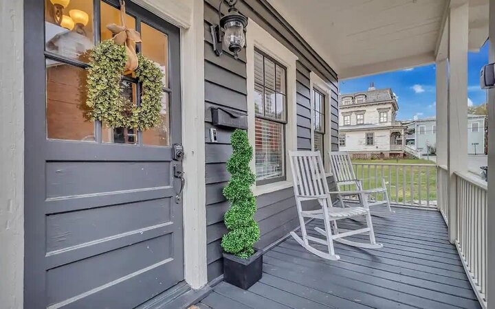 House in Savannah, US