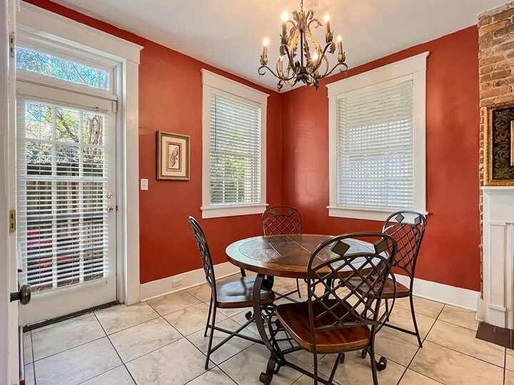 House in Savannah, US