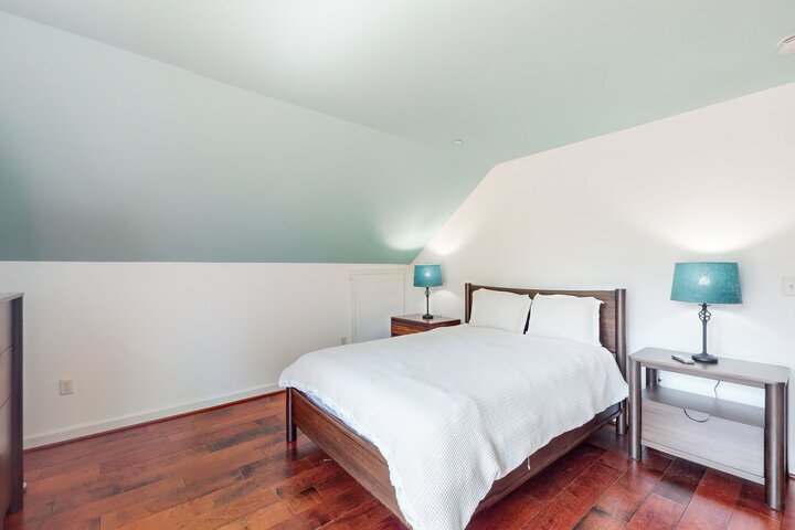 House in Edgewater, US