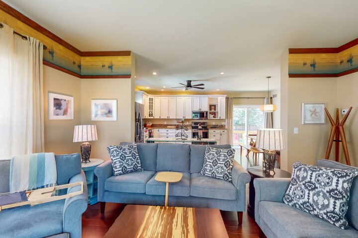 House in Edgewater, US