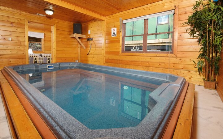 Cabin in Gatlinburg, US