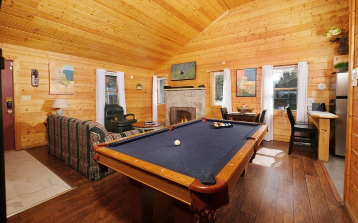 Cabin in Gatlinburg, US