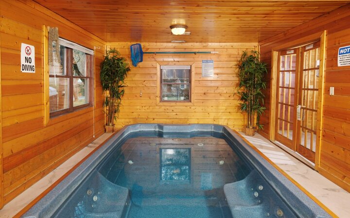 Cabin in Gatlinburg, US