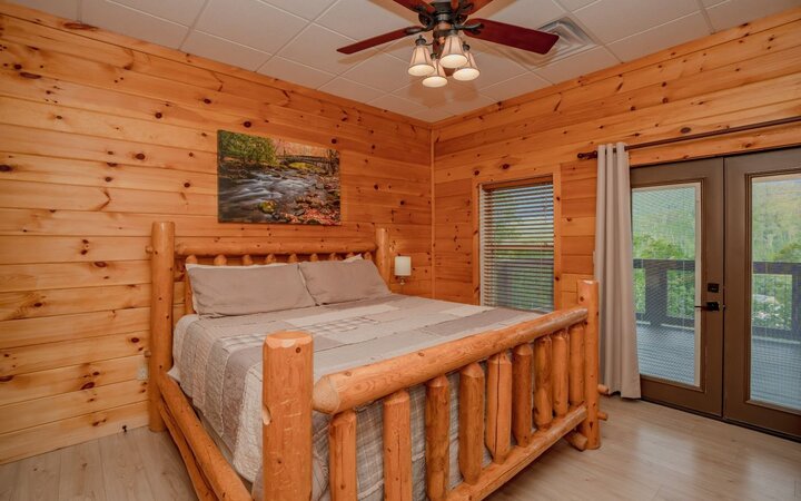 Cabin in Gatlinburg, US