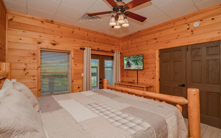 Cabin in Gatlinburg, US