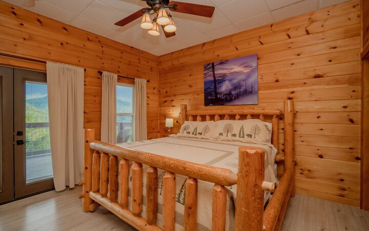 Cabin in Gatlinburg, US