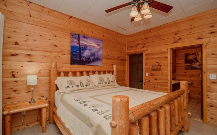 Cabin in Gatlinburg, US