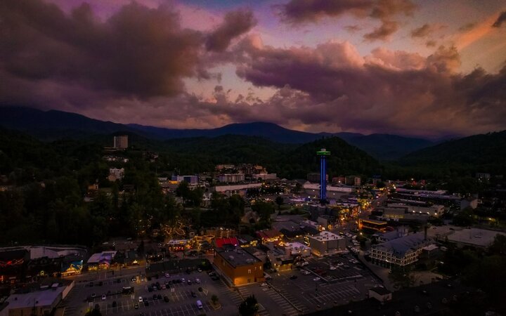 Cabin in Gatlinburg, US