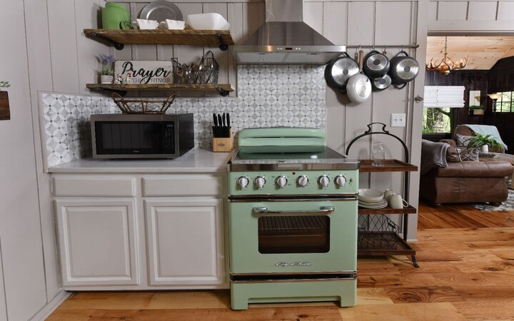 Cabin in Gatlinburg, US