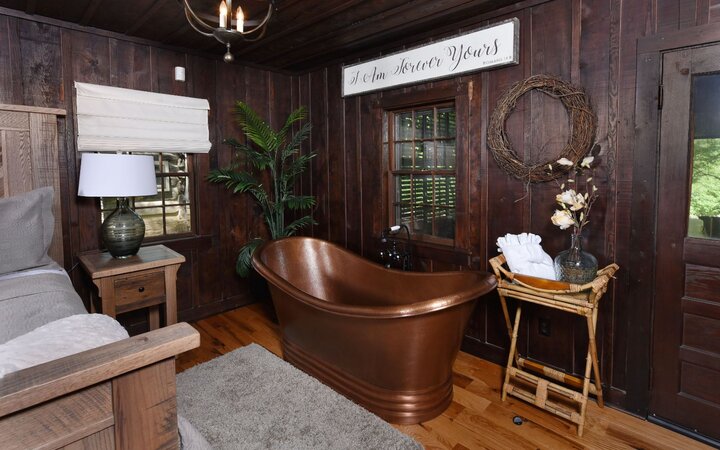 Cabin in Gatlinburg, US