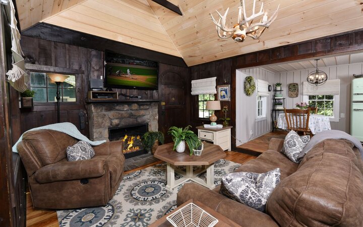 Cabin in Gatlinburg, US