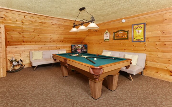 Cabin in Gatlinburg, US