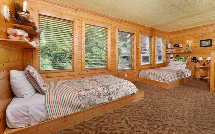 Cabin in Gatlinburg, US