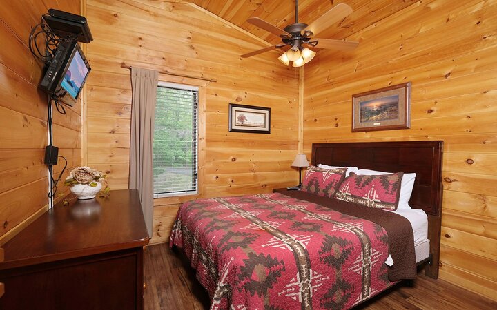 Cabin in Pigeon Forge, US
