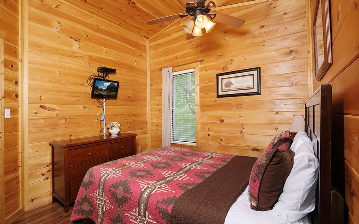 Cabin in Pigeon Forge, US