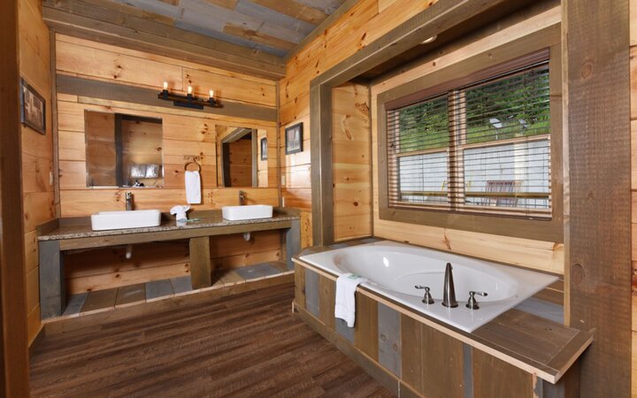 Cabin in Gatlinburg, US