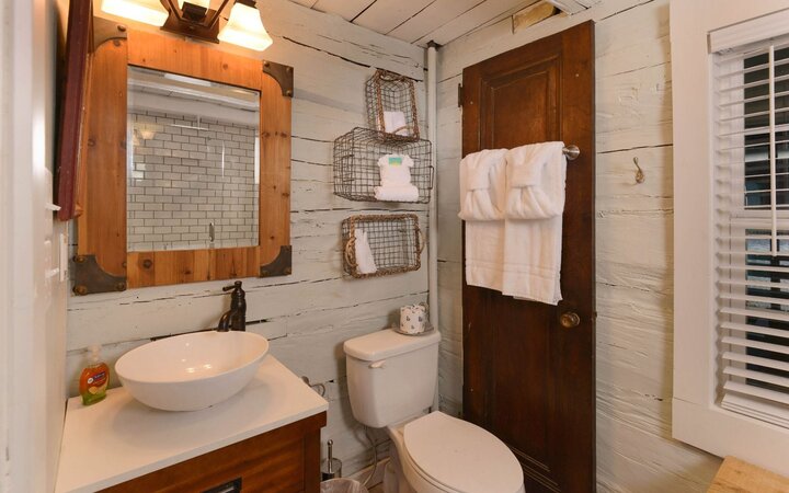 Cabin in Gatlinburg, US