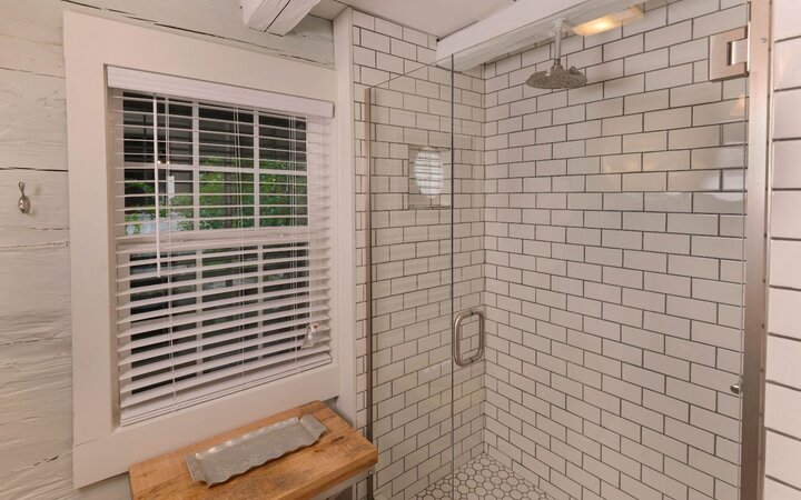 Cabin in Gatlinburg, US