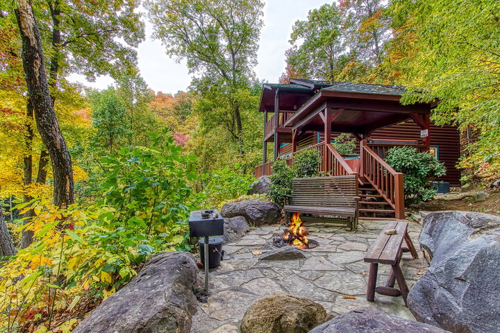 Cabin in Gatlinburg, US