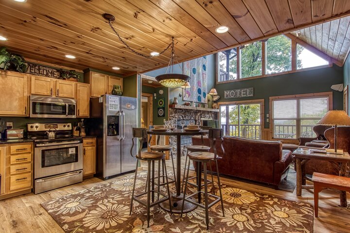 Cabin in Gatlinburg, US