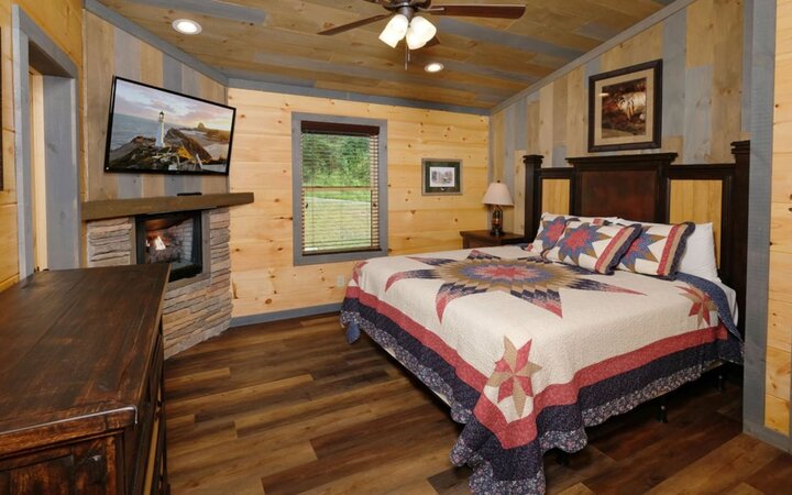 Cabin in Gatlinburg, US