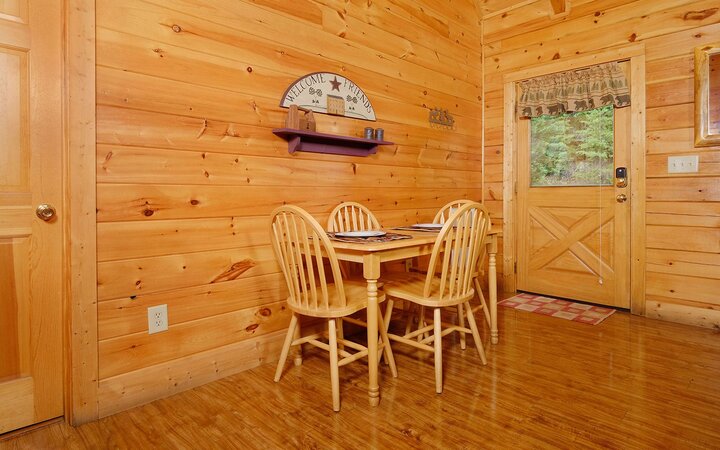 Cabin in Pigeon Forge, US
