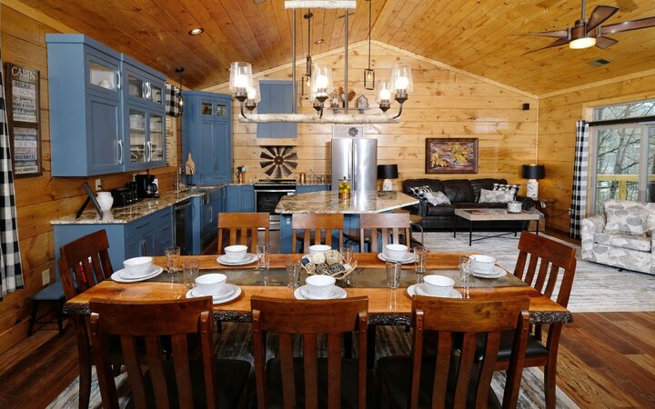 Cabin in Gatlinburg, US