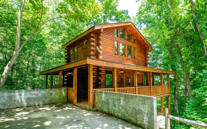 Cabin in Gatlinburg, US