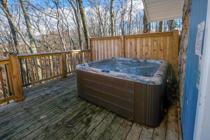 Cabin in Gatlinburg, US