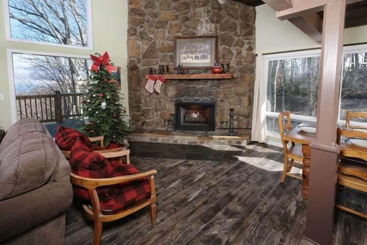 Cabin in Gatlinburg, US