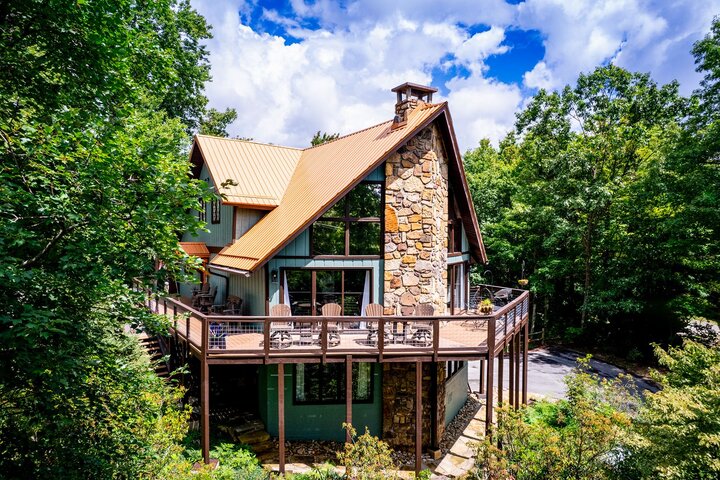 Cabin in Gatlinburg, US