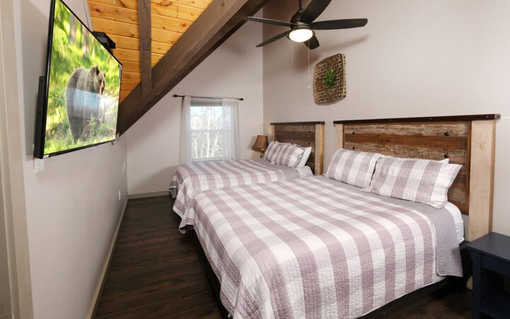 Cabin in Gatlinburg, US