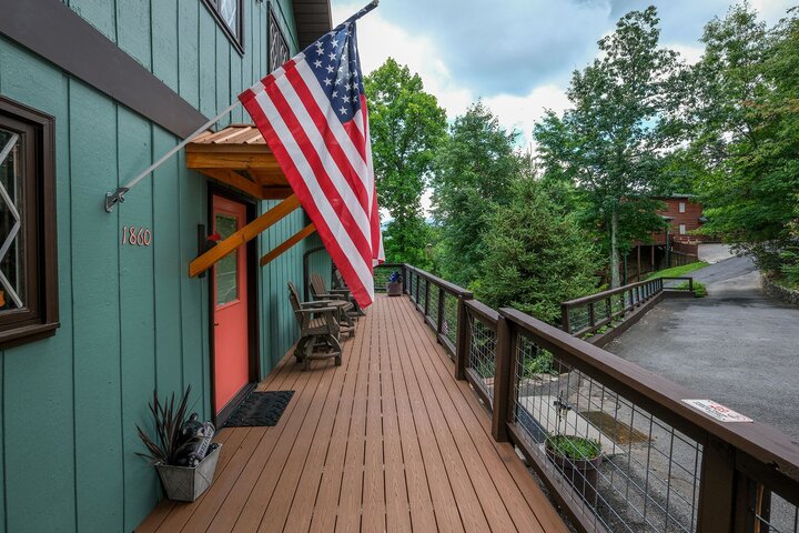 Cabin in Gatlinburg, US