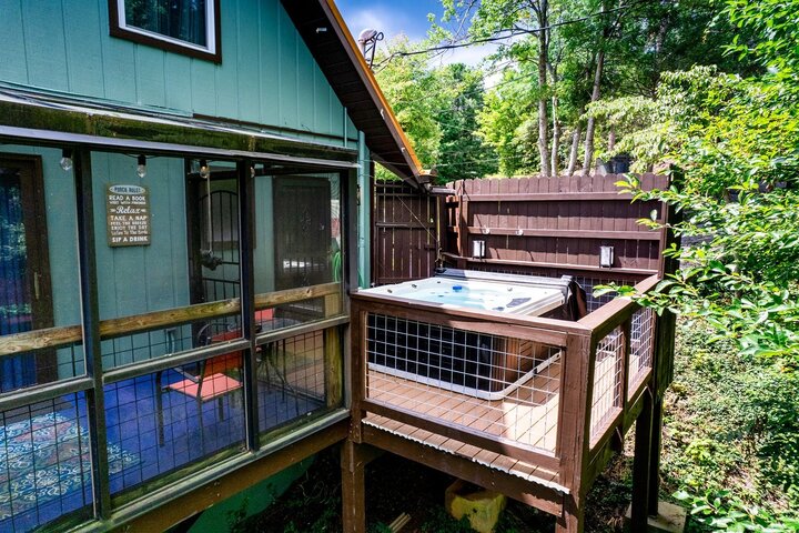Cabin in Gatlinburg, US
