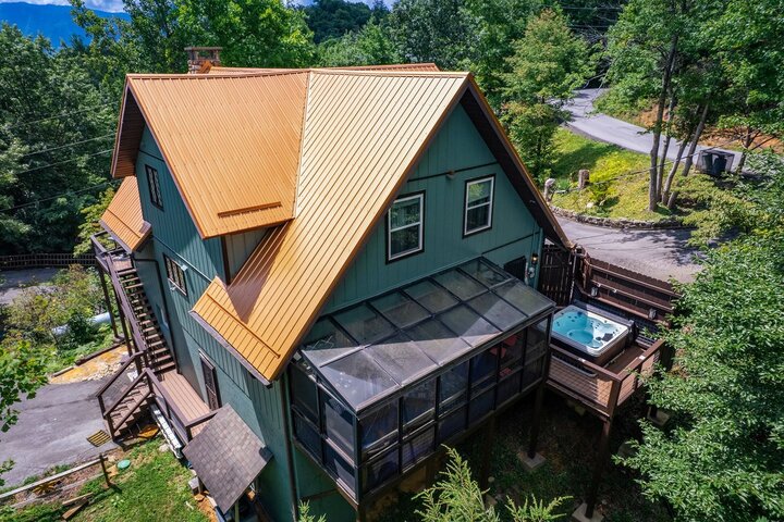 Cabin in Gatlinburg, US