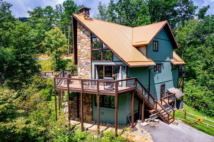 Cabin in Gatlinburg, US