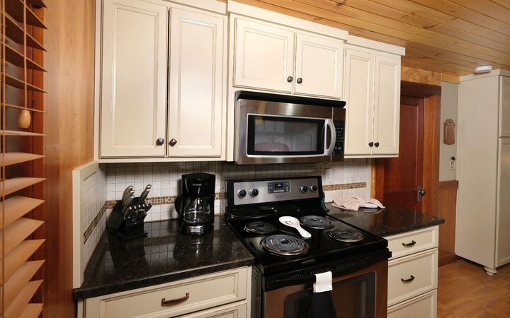 Cabin in Gatlinburg, US