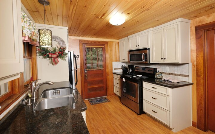 Cabin in Gatlinburg, US