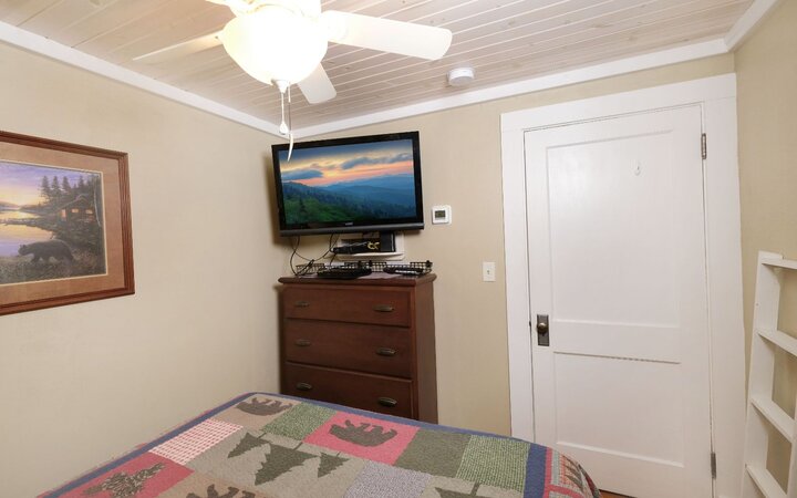 Cabin in Gatlinburg, US