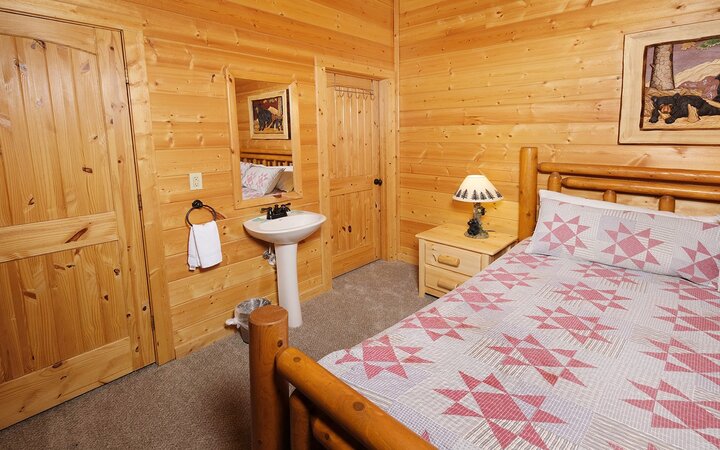 Cabin in Pigeon Forge, US