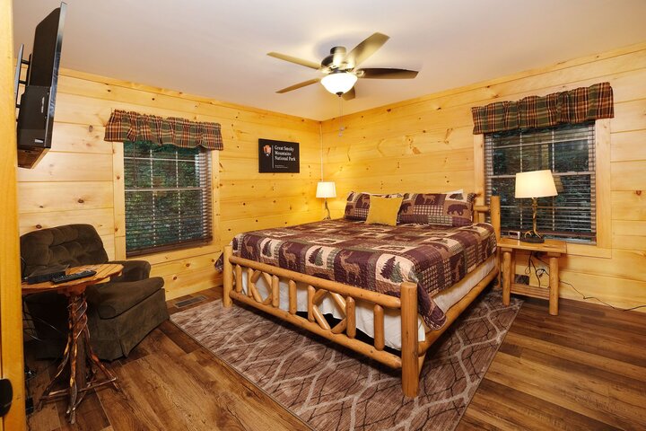 Cabin in Gatlinburg, US