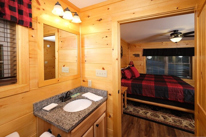 Cabin in Gatlinburg, US