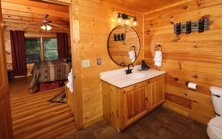 Cabin in Pigeon Forge, US