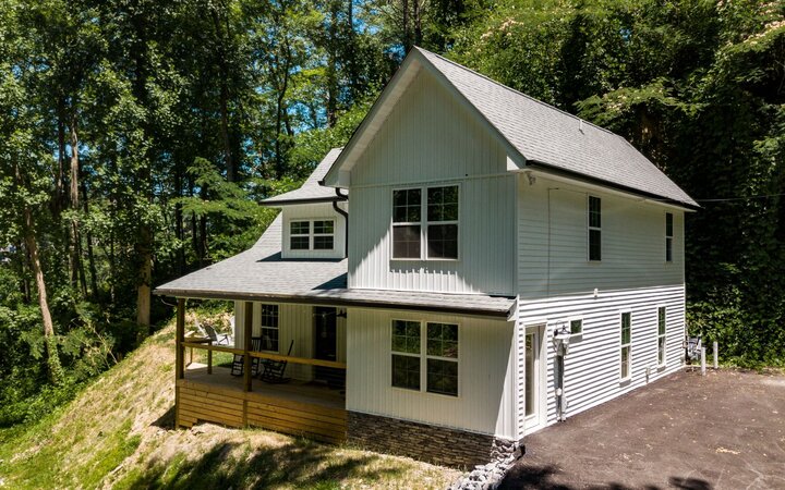 Cabin in Gatlinburg, US