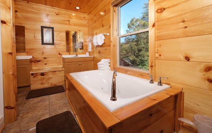 Cabin in Pigeon Forge, US