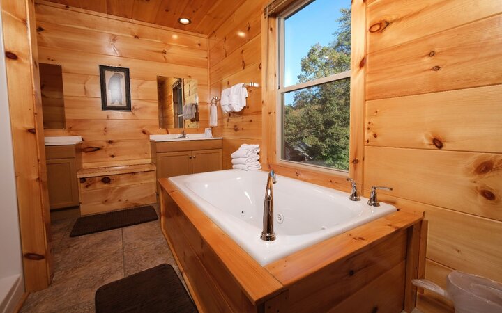 Cabin in Pigeon Forge, US